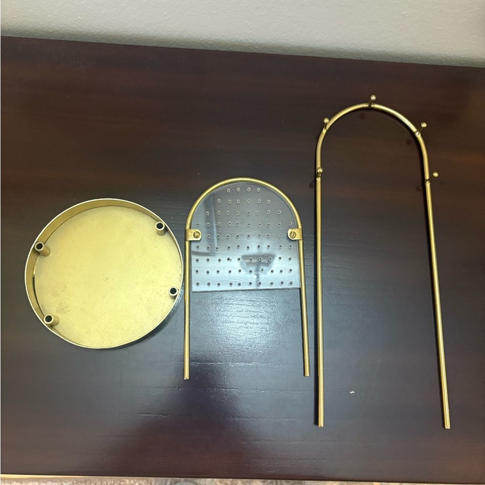 Urban Outfitters Gold Jewelry Holder Stand - Picture 7 of 9